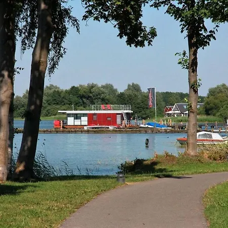 Apartamento In Mecklenburg Western Pomerania *