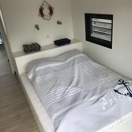 Apartamento In Mecklenburg Western Pomerania *